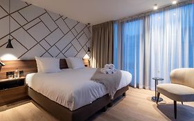 One Two Four - Hotel & Spa